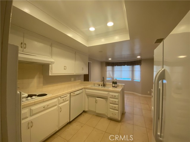Detail Gallery Image 29 of 38 For 2106 Oxford Ave, Claremont,  CA 91711 - 4 Beds | 3 Baths