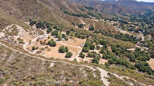 39813 Calle Carona, Green Valley CA: https://media.crmls.org/medias/fc27ae88-1c4a-4bf0-ae30-4f39e81a9e9a.jpg