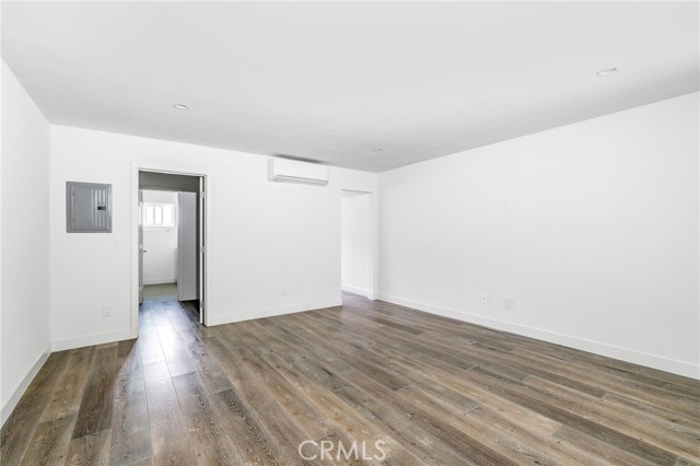 Image 15 of 56 For 17302 Ermanita Avenue