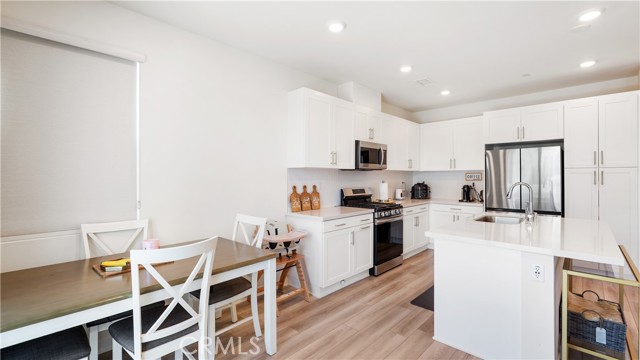 3610 E Pollock Street, Ontario CA: https://media.crmls.org/medias/fc299502-23d7-4e64-bf8c-fc7d10abfc4a.jpg