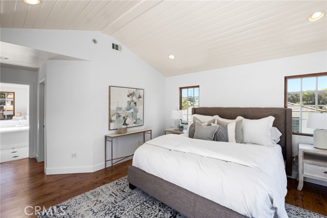 Detail Gallery Image 32 of 50 For 1212 2nd St, Manhattan Beach,  CA 90266 - 4 Beds | 3/1 Baths
