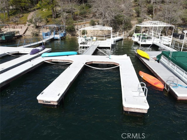 Detail Gallery Image 26 of 34 For 412 N 412 #a, Lake Arrowhead,  CA 92354 - 0 Beds | 0 Baths