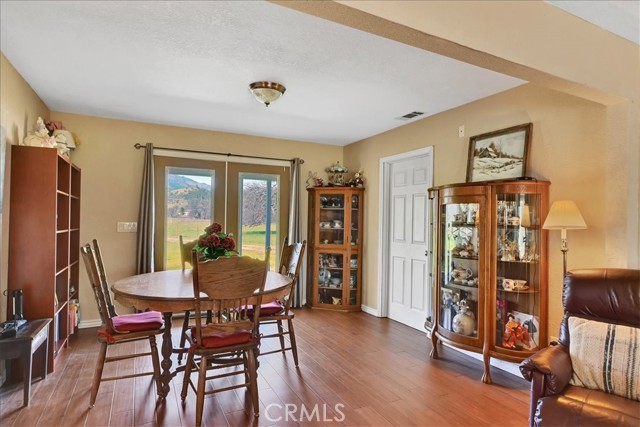 Detail Gallery Image 15 of 73 For 480 County Road 306, Elk Creek,  CA 95939 - 2 Beds | 1 Baths