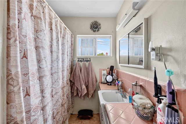 Detail Gallery Image 41 of 75 For 223 N Chester, Compton,  CA 90221 - – Beds | – Baths