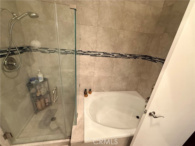 Detail Gallery Image 34 of 41 For 14630 Dickens St #307,  Sherman Oaks,  CA 91403 - 2 Beds | 2 Baths