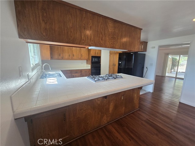 Detail Gallery Image 10 of 40 For 9388 Valley View, Rancho Cucamonga,  CA 91737 - 4 Beds | 2/1 Baths