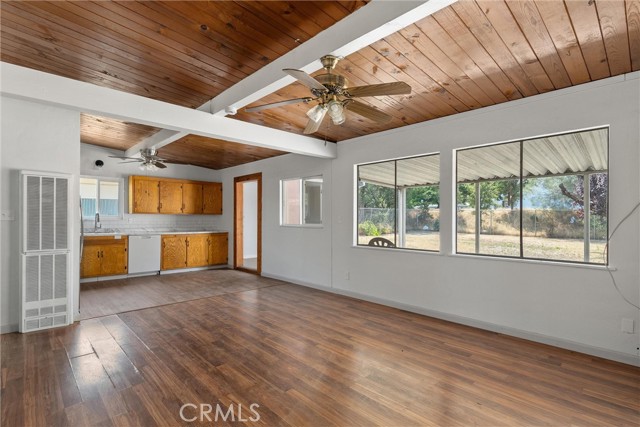 Detail Gallery Image 8 of 33 For 5640 Farley St, Oroville,  CA 95966 - 3 Beds | 1 Baths