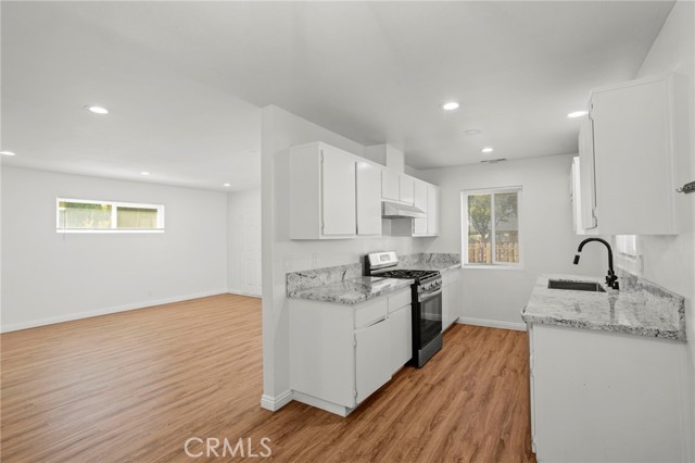 Detail Gallery Image 4 of 20 For 164 E Highland Ave, Redlands,  CA 92373 - 3 Beds | 1 Baths