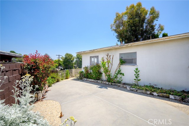 981 Nordica Drive, Los Angeles, California 90065, 2 Bedrooms Bedrooms, ,2 BathroomsBathrooms,Single Family Residence,For Sale,Nordica,SR24125671