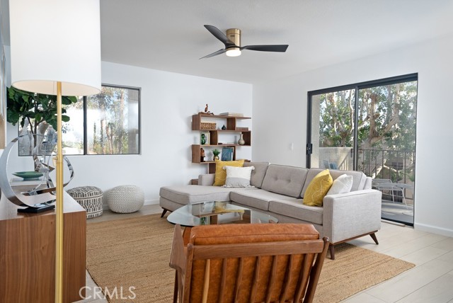 Detail Gallery Image 2 of 21 For 200 E Racquet Club Dr #24,  Palm Springs,  CA 92262 - 2 Beds | 2 Baths