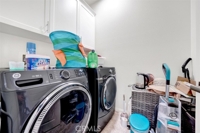 92 Capricorn, Irvine CA: https://media.crmls.org/medias/fc2eeaad-a670-4e77-830a-b1eaf4e940b1.jpg