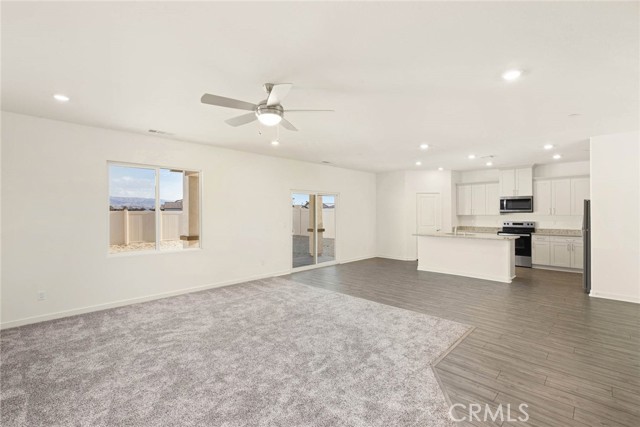 Detail Gallery Image 3 of 22 For 42499 Aruba Ct, Indio,  CA 92201 - 4 Beds | 2/1 Baths
