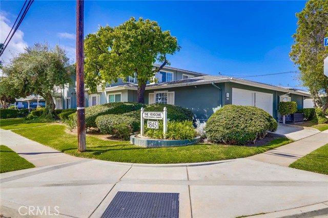 Detail Gallery Image 50 of 50 For 1845 Anaheim Ave 16c,  Costa Mesa,  CA 92627 - 3 Beds | 2 Baths