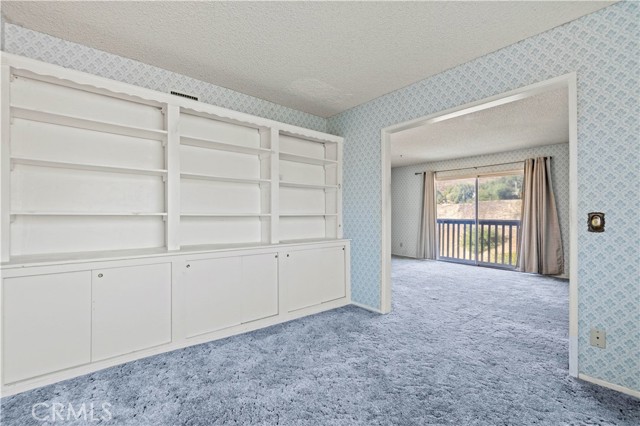 Detail Gallery Image 33 of 60 For 2515 Northpark St, Thousand Oaks,  CA 91362 - 4 Beds | 2/1 Baths