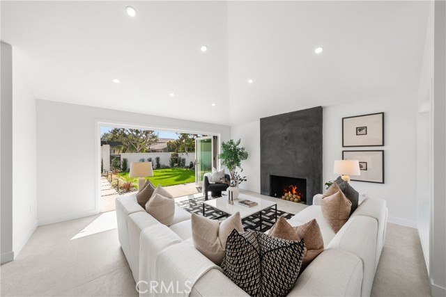 Detail Gallery Image 6 of 35 For 19741 Quiet Bay, Huntington Beach,  CA 92648 - 3 Beds | 2 Baths