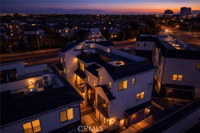 Detail Gallery Image 5 of 27 For 19031 Main St #101, Huntington Beach,  CA 92648 - 2 Beds | 2/1 Baths