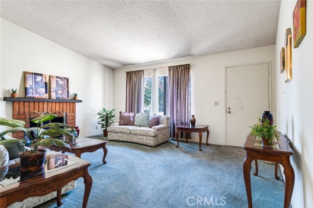 Detail Gallery Image 3 of 23 For 19319 Temre Ln, Rowland Heights,  CA 91748 - 4 Beds | 2 Baths