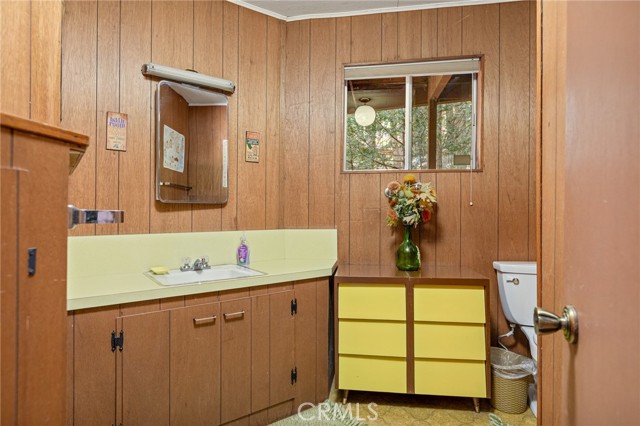 24379 Bernard, Crestline, CA 92325