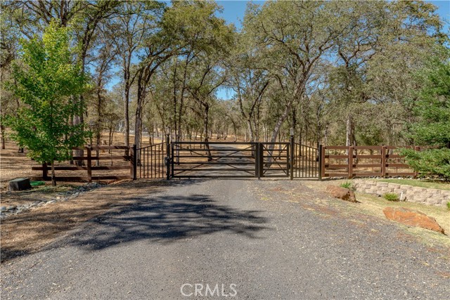 Detail Gallery Image 6 of 70 For 100 Pinedale Ave, Oroville,  CA 95966 - 3 Beds | 4 Baths