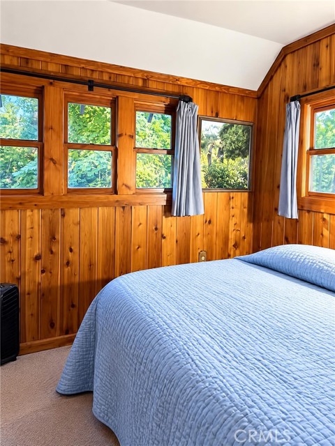 27877 Holly, Lake Arrowhead, CA 92352