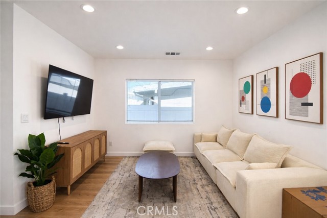 Image 10 of 44 For 13701 Lanning