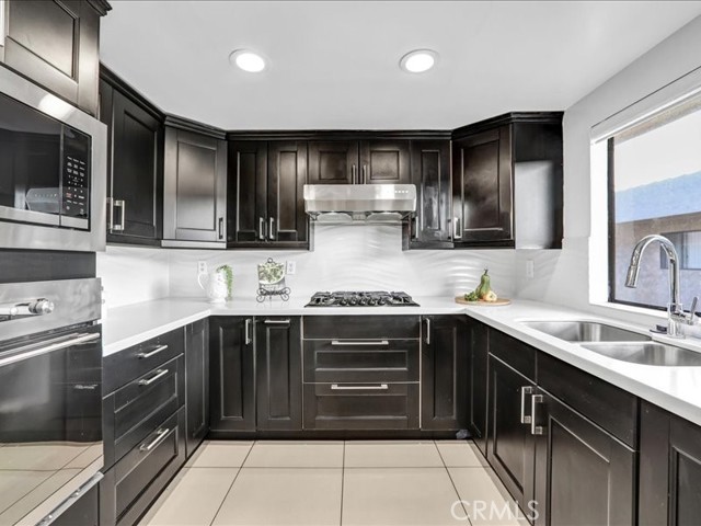 Detail Gallery Image 12 of 25 For 212 N Stoneman Ave #C,  Alhambra,  CA 91801 - 3 Beds | 2/1 Baths