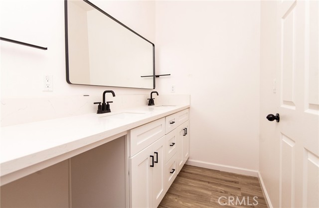 Detail Gallery Image 37 of 43 For 5510 E Los Angeles Ave #3,  Simi Valley,  CA 93063 - 3 Beds | 2/1 Baths