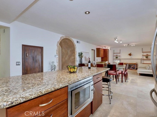 25152 Mammoth Circle, Lake Forest CA: https://media.crmls.org/medias/fc363133-acc5-46ed-99aa-f2cbaea766d7.jpg