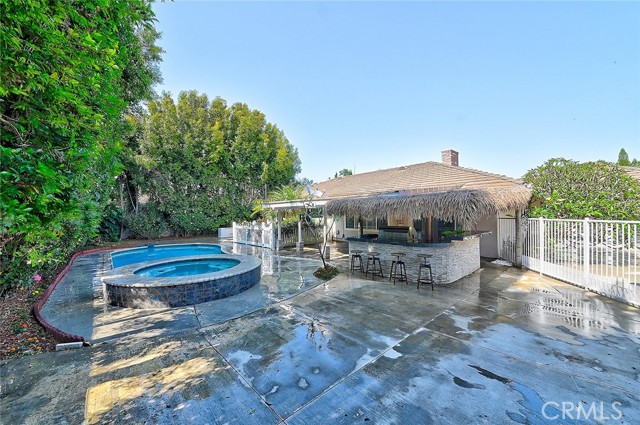11471 Gill Drive, Garden Grove CA: https://media.crmls.org/medias/fc372ba7-94bb-4a20-be14-b27414ac0ffe.jpg