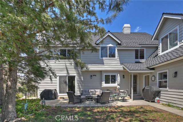 Detail Gallery Image 25 of 54 For 27513 St Bernard Ln, Lake Arrowhead,  CA 92352 - 5 Beds | 3 Baths