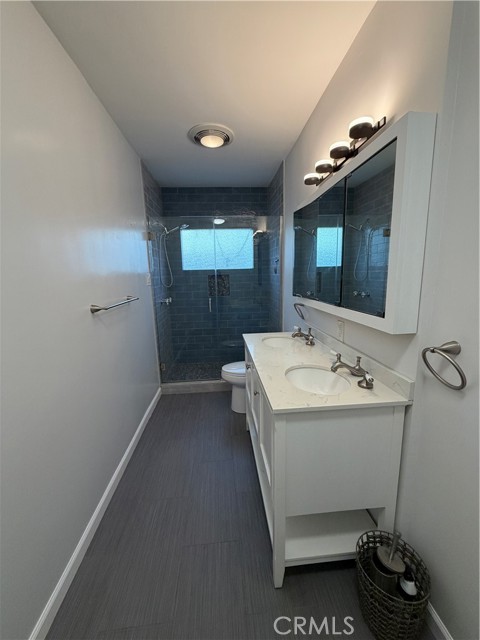 Detail Gallery Image 11 of 22 For 770 Junipero Avenue, Long Beach,  CA 90804 - 2 Beds | 2 Baths