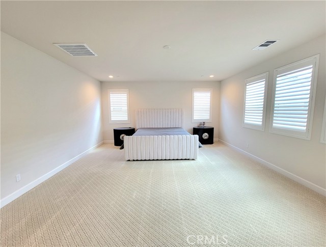 Detail Gallery Image 22 of 37 For 346 Sawbuck, Irvine,  CA 92618 - 5 Beds | 5/3 Baths
