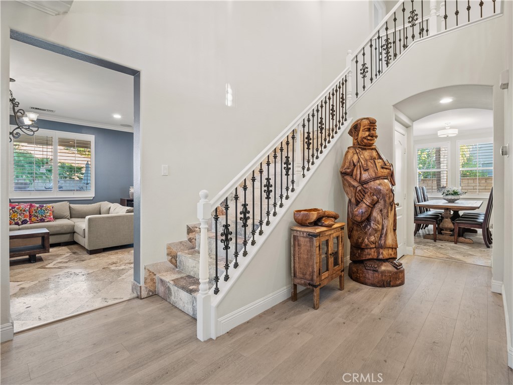 MLS #SR25253604 image #7