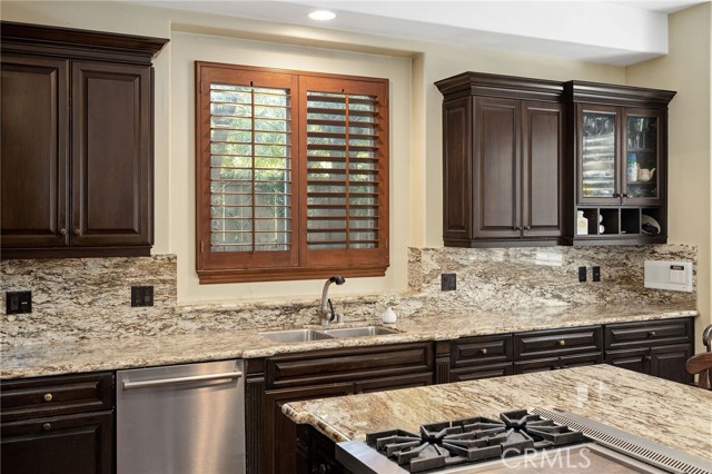 1420 Elm Avenue, Manhattan Beach, California 90266, 5 Bedrooms Bedrooms, ,4 BathroomsBathrooms,Residential,Sold,Elm,SB22077331