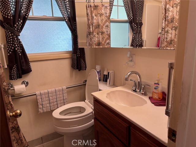 Detail Gallery Image 16 of 20 For 3327 Eckleson, Lakewood,  CA 90712 - 2 Beds | 1 Baths