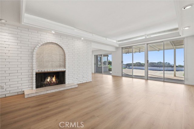 Detail Gallery Image 8 of 48 For 2501 Blue Water, Corona Del Mar,  CA 92625 - 4 Beds | 2/1 Baths