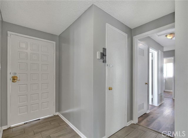 22247 Criswell Street photo 5