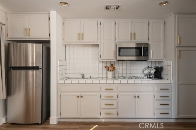Detail Gallery Image 26 of 35 For 27937 West Shore Rd, Lake Arrowhead,  CA 92352 - 4 Beds | 4 Baths
