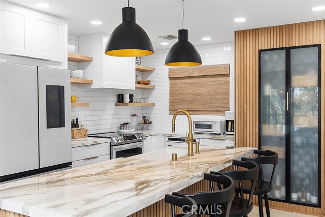 3336 Punta Alta, Laguna Woods CA: https://media.crmls.org/medias/fc3ec357-3f27-4388-9469-143fd044ff5b.jpg