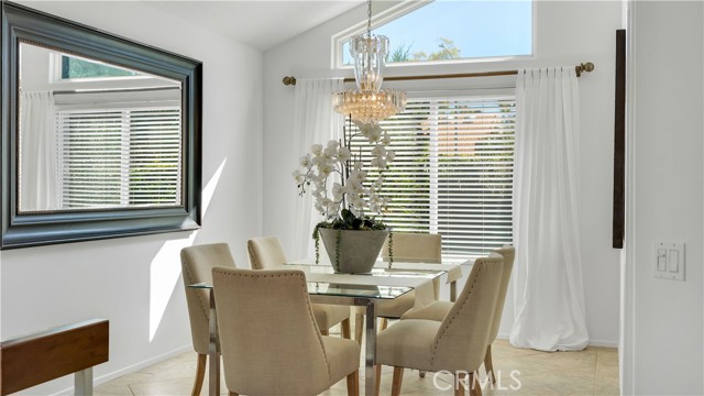 Detail Gallery Image 12 of 55 For 7 Nantucket, Irvine,  CA 92620 - 4 Beds | 2/1 Baths