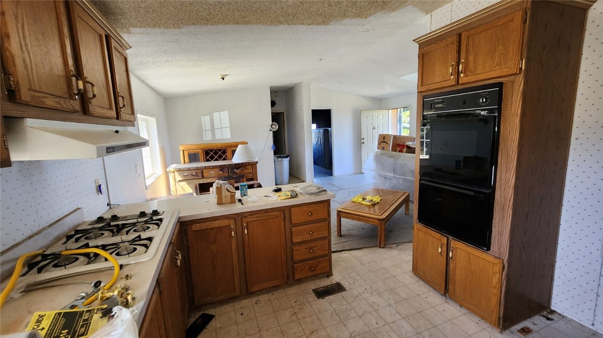 Detail Gallery Image 27 of 41 For 46305 Kings Canyon Rd, Lancaster,  CA 93536 - 3 Beds | 2 Baths