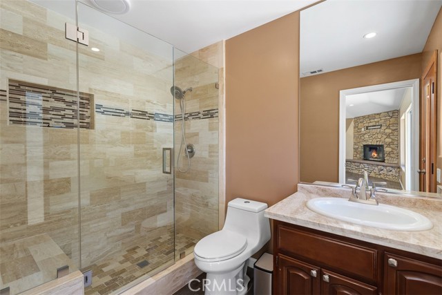 37789 Avenida La Cresta, Murrieta CA: https://media.crmls.org/medias/fc3ff752-2658-4799-a6eb-2bc10b040515.jpg