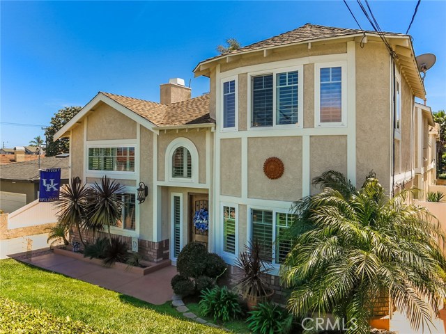 1718 Clark Lane, Redondo Beach, California 90278, 3 Bedrooms Bedrooms, ,2 BathroomsBathrooms,Residential,Sold,Clark,SB17096559