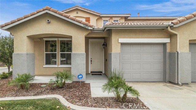 Detail Gallery Image 3 of 45 For 14850 Noblewood Cir, Lake Elsinore,  CA 92530 - 4 Beds | 3 Baths