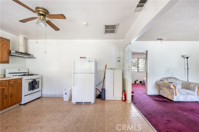2 Bed Home for Sale in Los Angeles, California