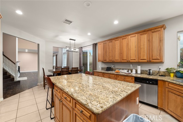 Detail Gallery Image 15 of 55 For 6154 Klusman, Rancho Cucamonga,  CA 91737 - 6 Beds | 3 Baths