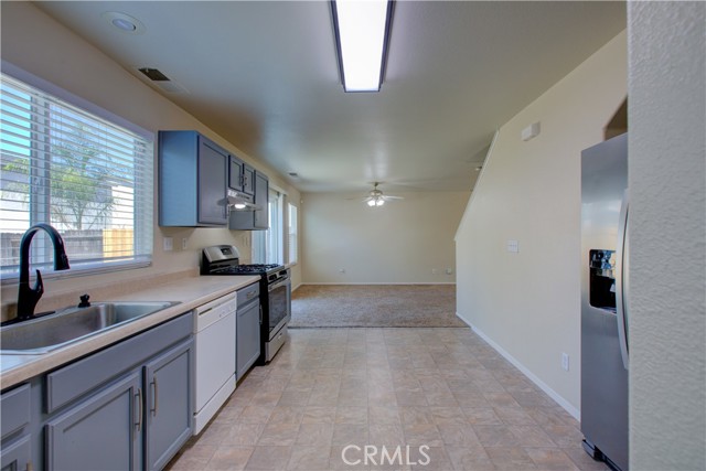 Detail Gallery Image 17 of 43 For 3751 Morning Glory Ave, Merced,  CA 95348 - 3 Beds | 2/1 Baths