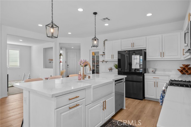 Detail Gallery Image 4 of 43 For 1592 Mercury, Banning,  CA 92220 - 3 Beds | 2 Baths