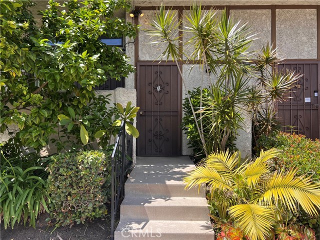 Front Image Thumbnail for CRSR26087336