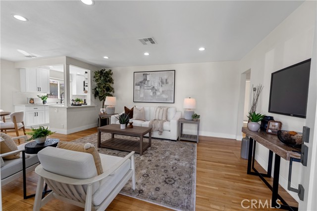 Detail Gallery Image 3 of 59 For 130 -132 S Lime St, Orange,  CA 92868 - – Beds | – Baths